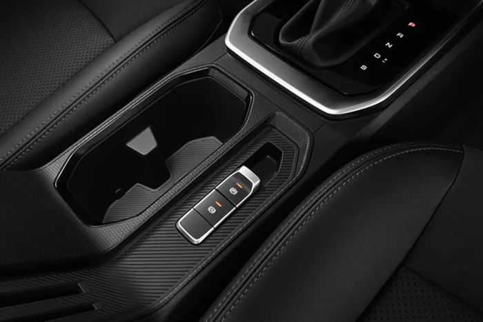 Wuling New Alvez